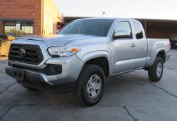 2022 Toyota Tacoma - Thumbnail 4