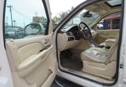 2007 Cadillac Escalade - Thumbnail 22