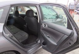 2019 Nissan Sentra - Thumbnail 22