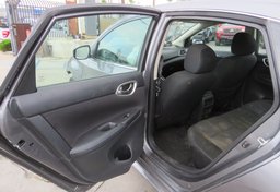 2019 Nissan Sentra - Thumbnail 21