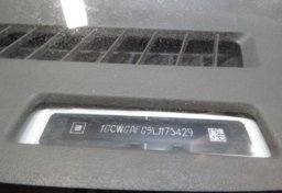 2020 Chevrolet Express Cargo Van - Thumbnail 32