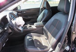 2019 Nissan Altima - Thumbnail 23