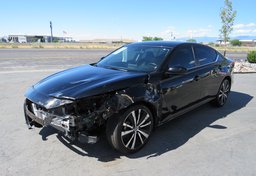 2019 Nissan Altima - Thumbnail 4