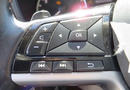 2019 Nissan Altima - Thumbnail 28