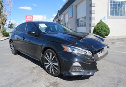 2019 Nissan Altima - Thumbnail 3