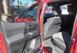 2021 Toyota Tacoma 4WD - Thumbnail 22