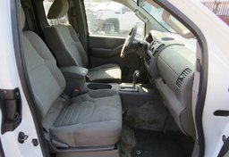 2013 Nissan Frontier - Thumbnail 23