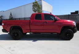 2017 Toyota Tundra 4WD - Thumbnail 14