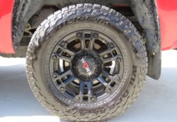 2017 Toyota Tundra 4WD - Thumbnail 19