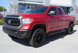 2017 Toyota Tundra 4WD - Thumbnail 3