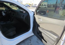 2020 Dodge Charger - Thumbnail 19