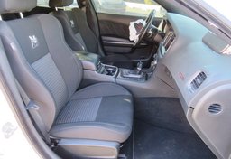 2020 Dodge Charger - Thumbnail 22