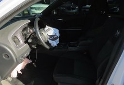 2020 Dodge Charger - Thumbnail 23