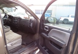 2015 Chevrolet Silverado 2500HD - Thumbnail 22