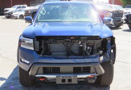 2022 Nissan Frontier - Thumbnail 17