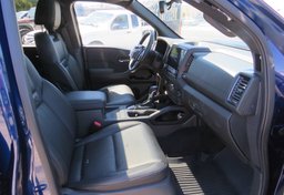 2022 Nissan Frontier - Thumbnail 26