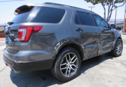 2017 Ford Explorer - Thumbnail 8