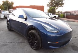 2020 Tesla Model Y - Thumbnail 3