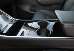 2020 Tesla Model Y - Thumbnail 30