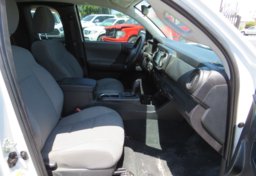 2018 Toyota Tacoma - Thumbnail 22