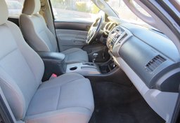 2012 Toyota Tacoma - Thumbnail 28