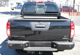 2020 Nissan Frontier - Thumbnail 10