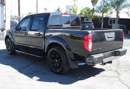 2020 Nissan Frontier - Thumbnail 8