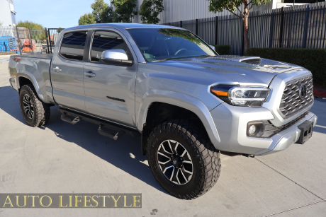 Picture of 2023 Toyota Tacoma