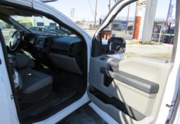 2019 Ford F-150 - Thumbnail 22