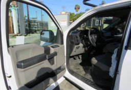 2019 Ford F-150 - Thumbnail 21