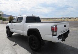 2021 Toyota Tacoma 4WD - Thumbnail 6