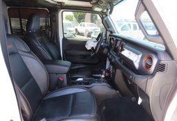 2020 Jeep Gladiator - Thumbnail 27