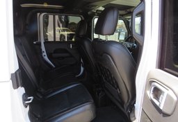 2020 Jeep Gladiator - Thumbnail 29