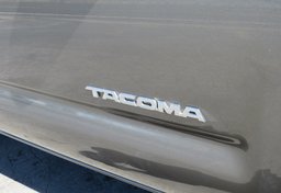 2009 Toyota Tacoma - Thumbnail 19