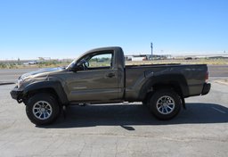2009 Toyota Tacoma - Thumbnail 9