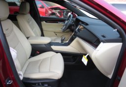 2019 Cadillac XT5 - Thumbnail 29