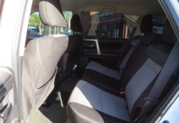 2016 Toyota 4Runner - Thumbnail 31