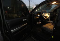 2017 Toyota Tundra 4WD - Thumbnail 20