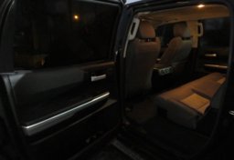 2017 Toyota Tundra 4WD - Thumbnail 26