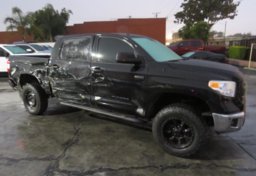 2017 Toyota Tundra 4WD - Thumbnail 4