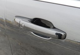 2016 Jeep Grand Cherokee - Thumbnail 30