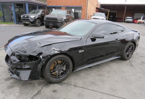 Picture of 2018 Ford Mustang