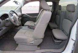 2019 Nissan Frontier - Thumbnail 24