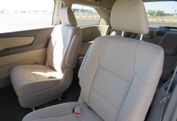 2016 Honda Odyssey - Thumbnail 30