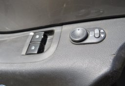 2010 Chevrolet Camaro - Thumbnail 33