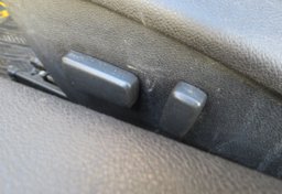 2010 Chevrolet Camaro - Thumbnail 30