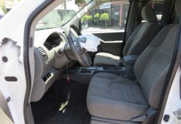 2018 Nissan Frontier - Thumbnail 23