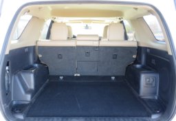 2016 Toyota 4Runner - Thumbnail 29