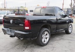 2015 Ram 1500 - Thumbnail 9