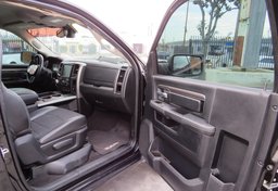 2015 Ram 1500 - Thumbnail 26